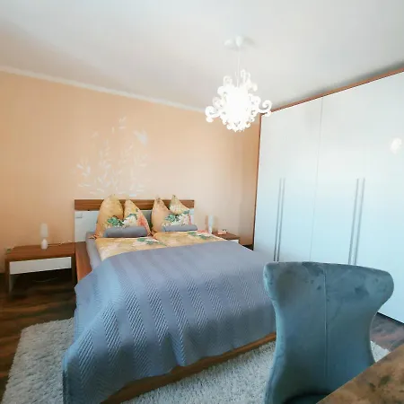 Wohlfuehlzeit Im Zittauer Gebirge ציטאו